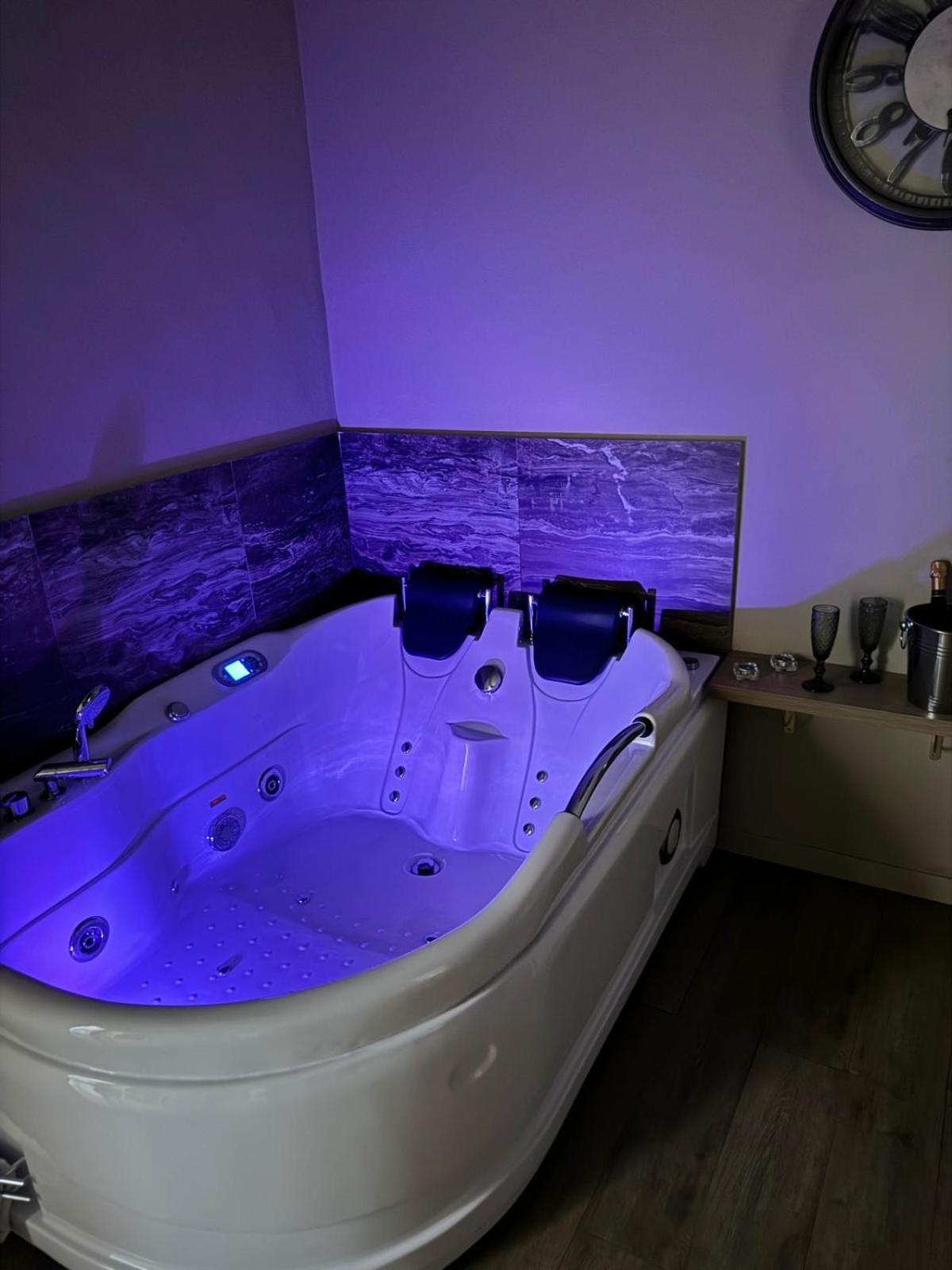 Bibi Rooms And Suite Палермо Екстериор снимка