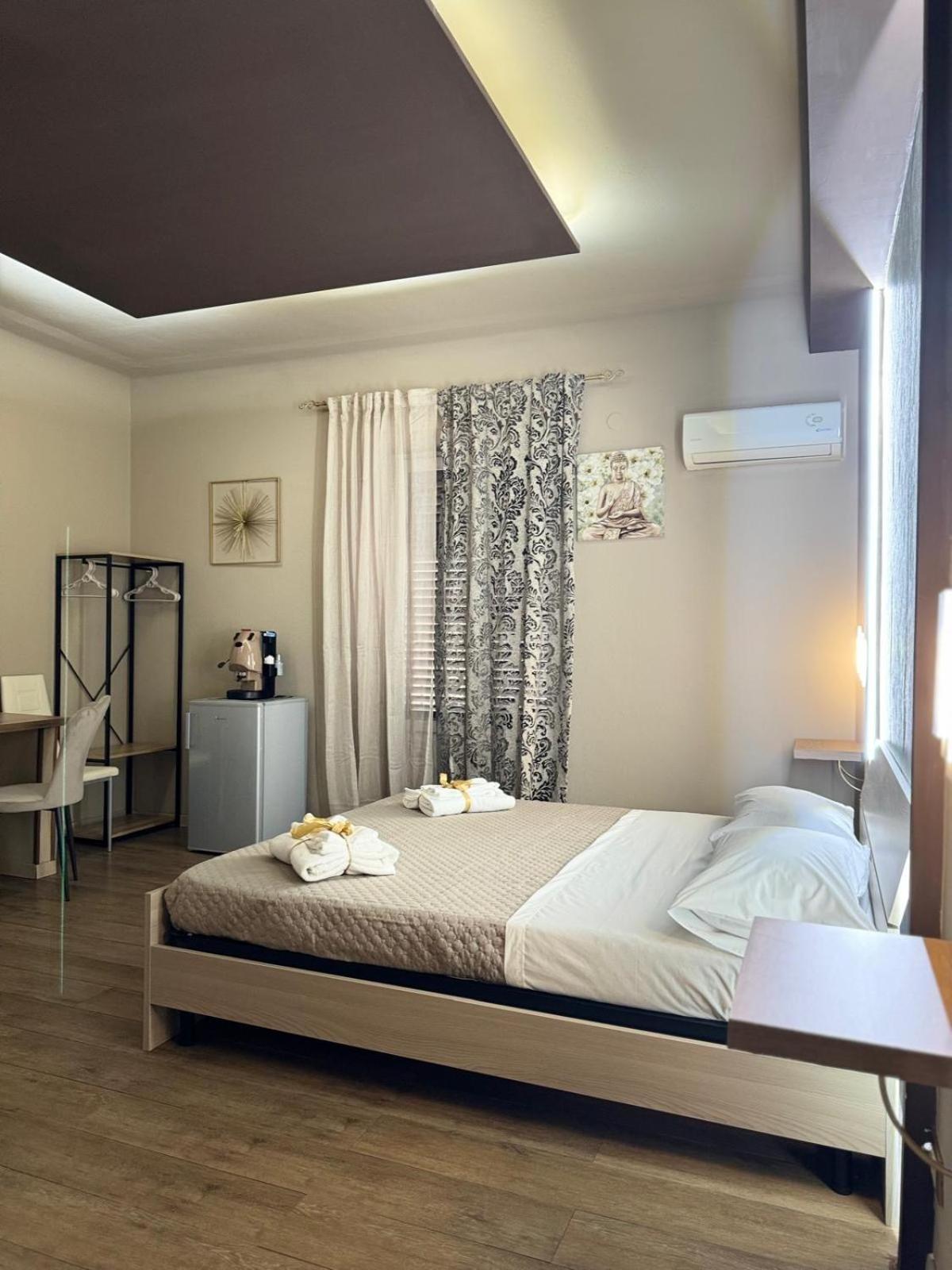Bibi Rooms And Suite Палермо Екстериор снимка